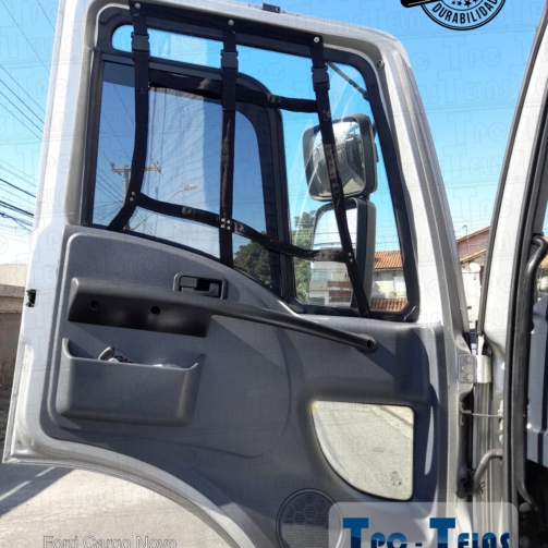 Tela Semirremovível - TPC Telas - Ford Cargo Novo