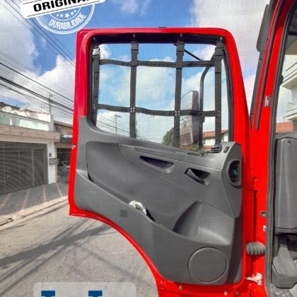 Tela Semirremovível - TPC Telas - MB Atego