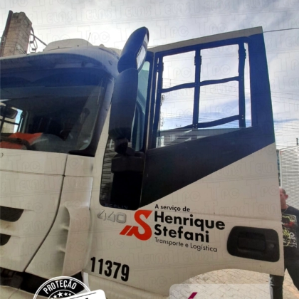 Tela Semirremovível - TPC Telas - Iveco Strallis