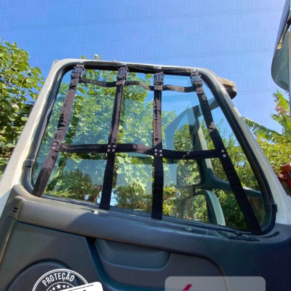 Tela Semirremovível - TPC Telas - Volvo FH 460 Antigo