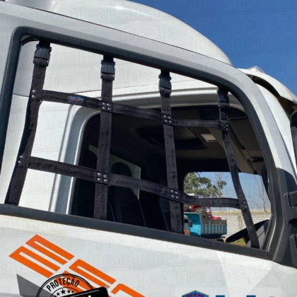 Tela Semirremovível - Volks Delivery