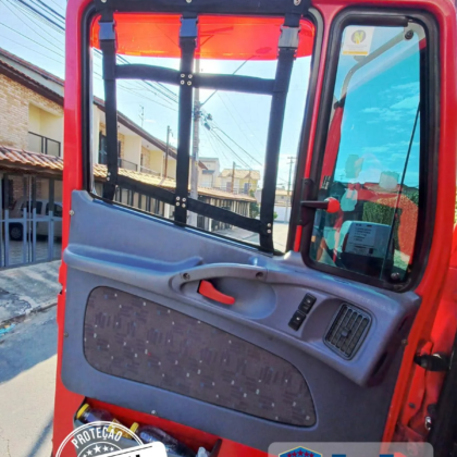 Tela Semirremovível - MB 1620