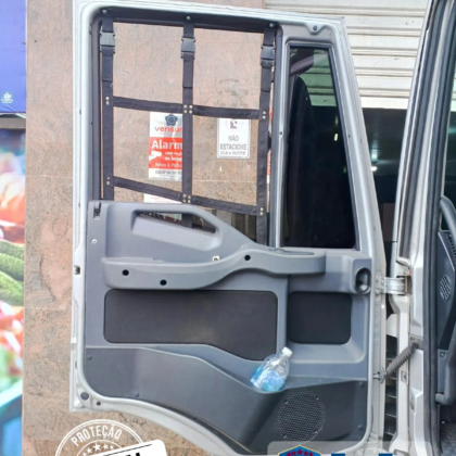 Tela Semirremovível - Iveco Tector